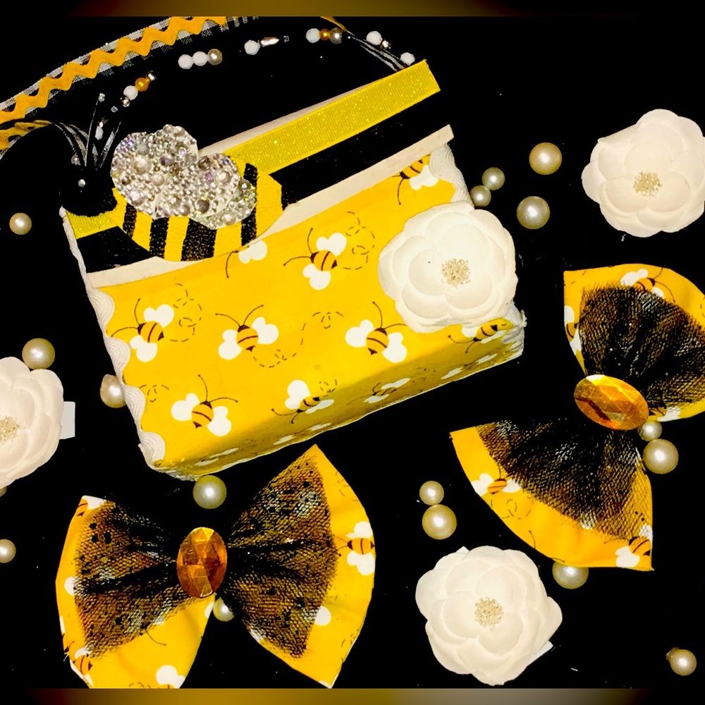Kid Bumble bee  accessories set